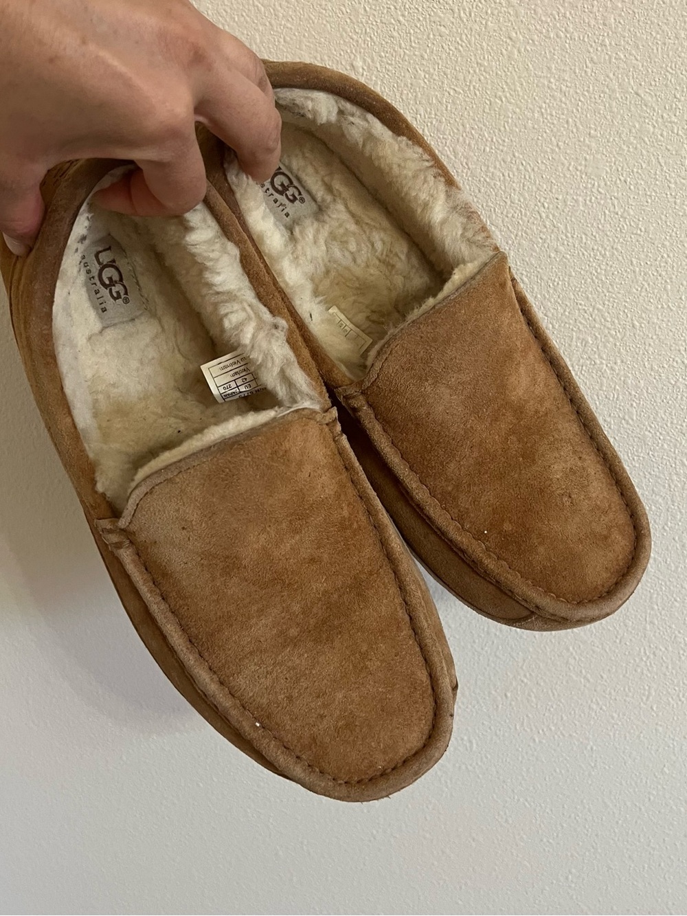 UGG Men's Chestnut Suede Moccasin Slippers